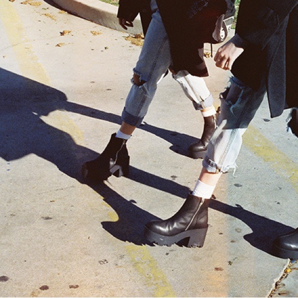 Vintage UNIF Billie Jeans - Picture 5 of 9